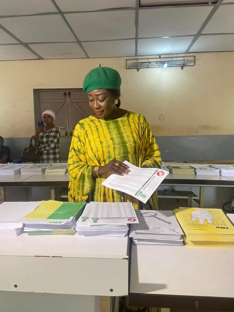 La députée de Guédiawaye Rama Anta Bodian rend hommage au peuple sénégalais et réitère sa confiance au leader des Patriotes Ousmane Sonko et toute la directoire de campagne de la banlieue