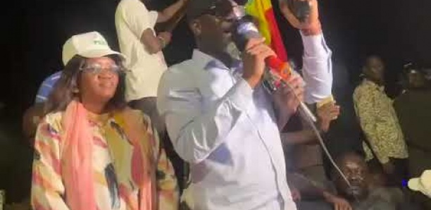 Me Babacar Ndiaye humilie le maire de Dagana  devant les jeunes de sa commune:”votez massivement la liste pour dégager Oumar Sarr, il a transformé les daganois en mendiants”